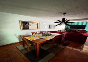 1099 Chaparaco, Región Metropolitana, Región Metropolitana, 3 Habitaciones Habitaciones, ,1 BañoBathrooms,Casa,Para venta,Chaparaco,1000